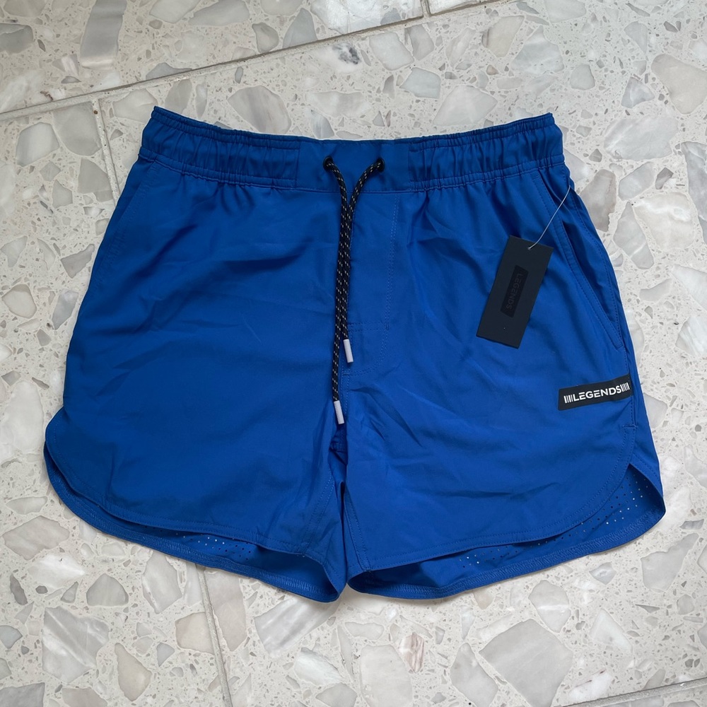 NWT Legends Unisex Versatile Performance Athletic Short